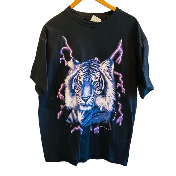 Thunder Sportswear Other - AMERICAN THUNDER X Tiger Lightning Tee Shirt Vintage Rare